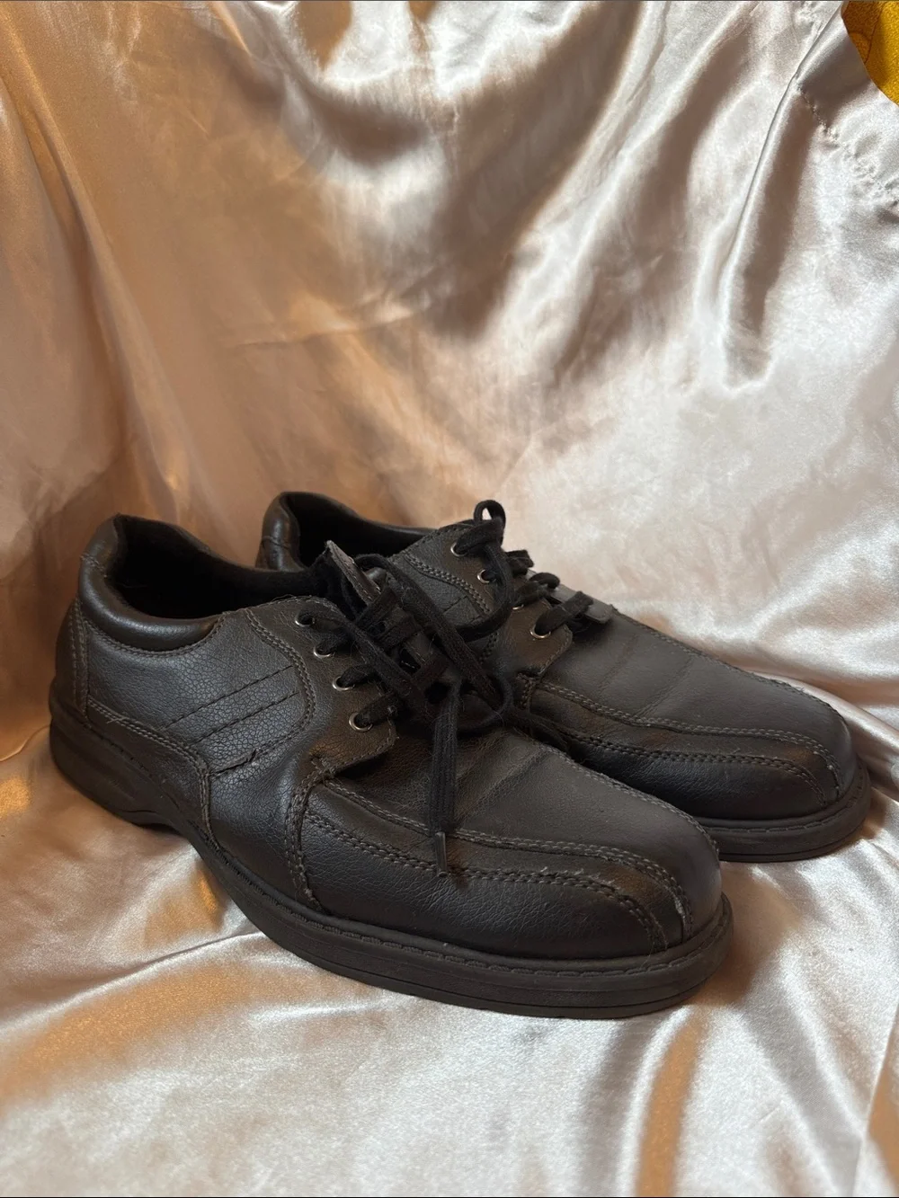 Men's Croft and Barrow Black Lace-Up Comfort Shoes. Bundle & Save!